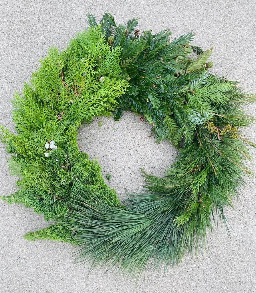 Fresh Pine Christmas Wreath in Sections for Front Door Decor,Winter, Christmas,  New year Housewarming Winter Decorations advent